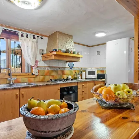 Hauzify I Mas Bomba Holiday home Les Tres Cales