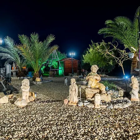 Hauzify I Mas Bomba Holiday home
